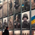Війна крізь об'єктив: у Києві відкрили зворушливу фотовиставку