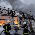 Пожежа в центрі відходів під Києвом: що залишилося після трьох годин боротьби