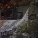 Масштабна пожежа на Оболоні: згоріли три автомобілі у дворі багатоповерхівки