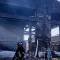 Масштабна пожежа на СТО під Києвом: вітер поширив вогонь на 1200 кв. м