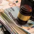 Черговий банк ліквідують у Києві: дорогоцінні активи продають за безцінь