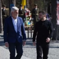 Зеленський та президент Чехії вшанували пам'ять загиблих у Мощуні