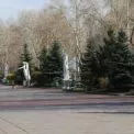 Оболонська набережна отримує нове життя: реставрація Алеї муз