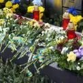 Третя річниця звільнення Бучі: сльози та квіти на пам'ять про героїв