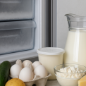 Заморозка — не панацея: продукти, які краще не класти в морозилку