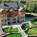 Межигір’я знову приймає туристів: як потрапити в резиденцію Януковича