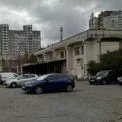 Скандал у Києві: прокуратура вимагає розірвати договір оренди через паркування замість будівництва
