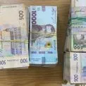 Шокуюча крадіжка: двоє банківських працівників привласнили 65 тисяч доларів