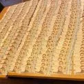 На Київщині подружжя чиновників спіймали на хабарі у 230 тисяч гривень: деталі справи