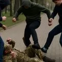 У Києві 17-річні підлітки побили військового у парку