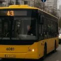 Як змінився рух наземного транспорту у Києві під час тривог: аналіз за місяць