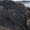 У Києві на березі Дніпра виявлено незаконне сміттєзвалище будівельних відходів
