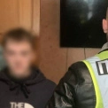 У Києві затримали 18-річного наркоторговця у Святошинському районі