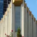 Ракетний удар по Києву: пошкоджено Центральний палац одружень