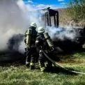 Полум’я в полі: на Київщині загорівся трактор під час роботи