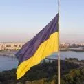 У Києві приспустять головний прапор України