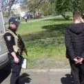 У Деснянському районі Києва затримали молодика за виготовлення та збут наркотиків