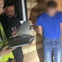 6-річна дівчинка втекла від викрадача прямо з авто