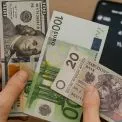 Курс валют на 2 травня: скільки коштують долар, євро та злотий