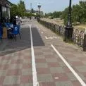 Небезпечна велодоріжка на Оболонській набережній: деталі та думки експертів