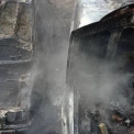 Пожежа на Печерську: у дворі згоріли покинуті авто — що відомо