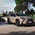 Зустрічайте оновлений Lexus NX450h+
