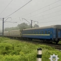 Трагедія на коліях: на Київщині потяг на смерть збив пенсіонера