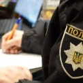 Напад у Святошинському районі: чоловік із ножем відібрав телефон у військового