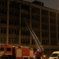 Внаслідок ворожої атаки пошкоджено офісну будівлю в Дарницькому районі