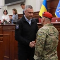 Відвага та відданість: Київ вшанував героїзм воїнів ЗСУ і Нацгвардії