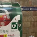 Чоловік намагався вкрасти дефібрилятор на станції метро «Оболонь»