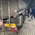 У Київській області виявили потужний нелегальний завод з виробництва бензину!