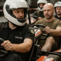 Як поліцейські Києва відновлюють сили після війни під рев моторів