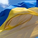 У Києві приспустили головний прапор через негоду: деталі