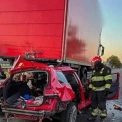 Смертельна ДТП на Кільцевій у Києві: Volkswagen зіштовхнувся з вантажівкою
