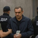 Масштабна корупція у ЗСУ: у Києві продавали «тилові» посади