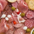 Ці три продукти вбивають ваші суглоби щодня — ви їх точно їсте!
