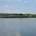 Таємниця водойми на Київщині: з води дістали тіло невідомого чоловіка
