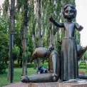 Щоб пам’ятали завжди: Меморіальний центр «Бабин Яр» передає 10 000 книжок про Голокост бібліотекам України
