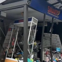 Поліція Києва спростувала чутки про мародерство в магазині після обстрілу