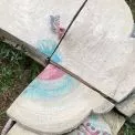 Активісти врятували унікальне керамічне панно, викинуте столичною бібліотекою десять років тому
