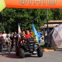 Понад 300 учасників і благодійний аукціон: у Калинівській громаді відбувся Патріотичний велопробіг