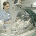 Інкубатори смерті: у столиці покарали постачальника небезпечного обладнання для немовлят