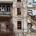 У Києві перевіряють будинки на Жилянській після обстрілів: які гарантії дає місто мешканцям