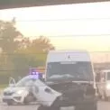 ДТП на Кільцевій: маршрутка лягла на бік після зіткнення з мікроавтобусом