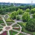 Прокуратура зупинила сумнівну реконструкцію Ботсаду в центрі Києва