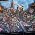 На київському вокзалі з’явився стінопис на честь рятувальників