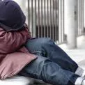 У Києві створять соціальні патрулі для допомоги бездомним: їх годуватимуть і вивозитимуть у притулки