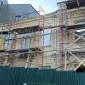 Історія під ковшем: у Києві нищать будинок XIX століття на Андріївському узвозі