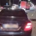 У Києві п’яний водій Mercedes врізався в маршрутку: пасажирка госпіталізована